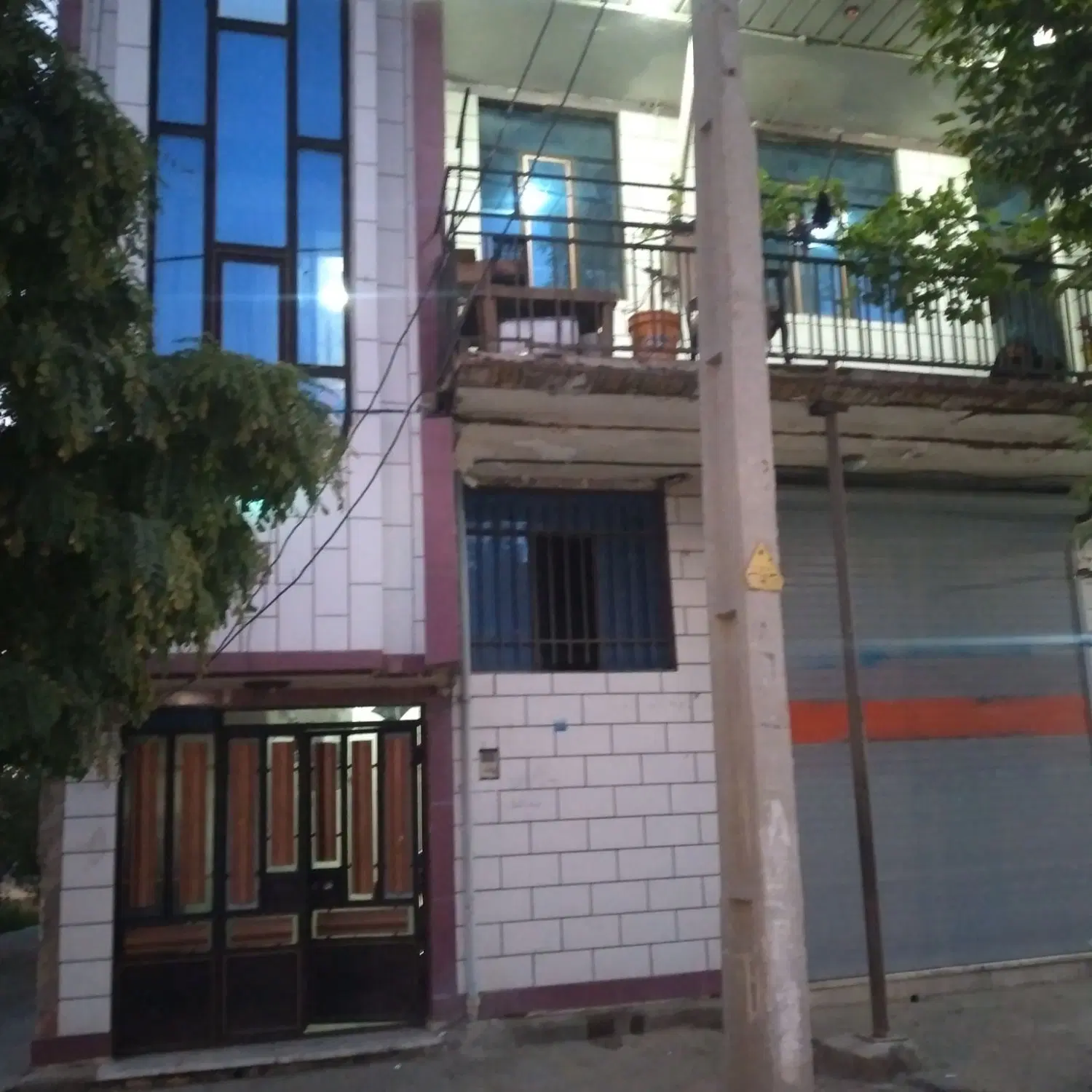 خانه ویلایی سه طبقه
