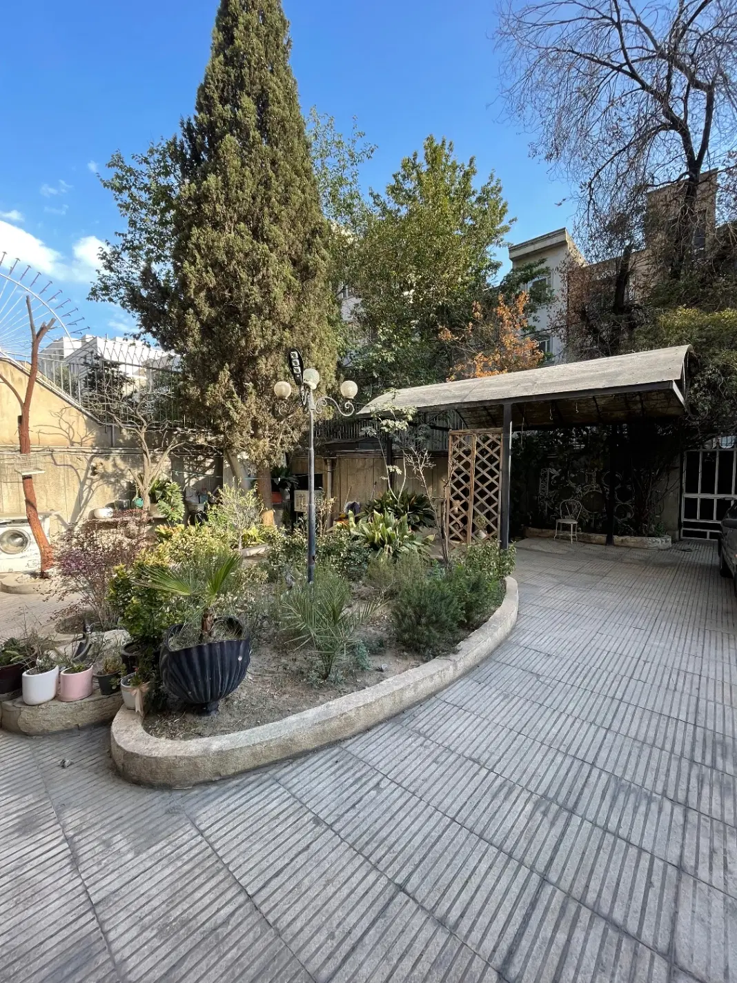 360 متر کلنگی پاسداران هروی شمس اباد ریحانی (مالک)