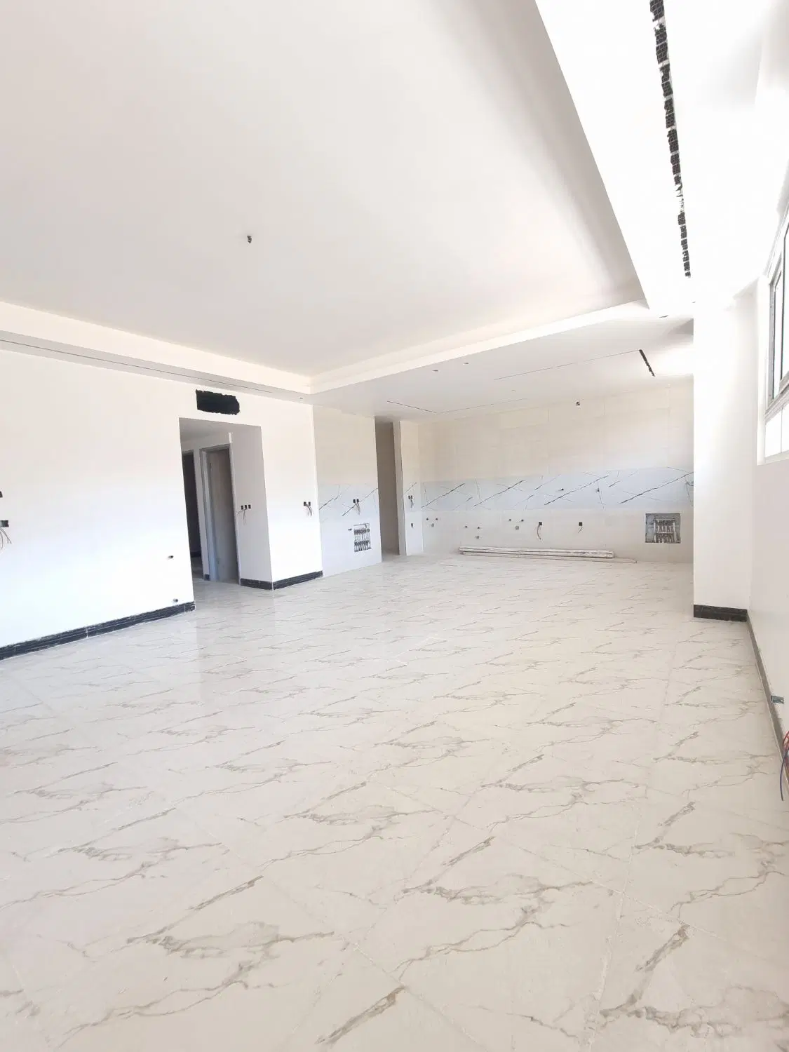 فروش همکف نوساز خام