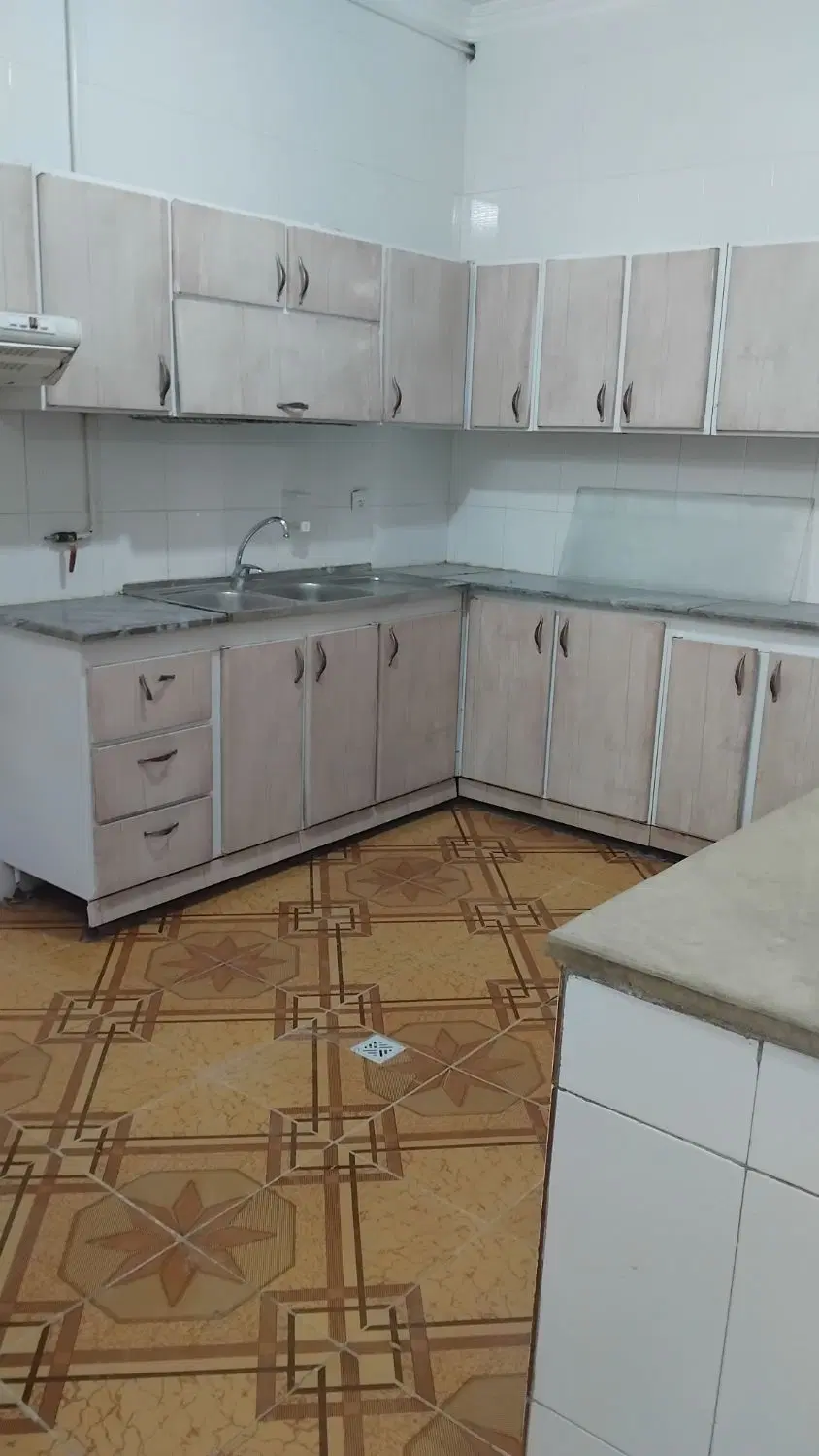 زیرزمین تمیز
