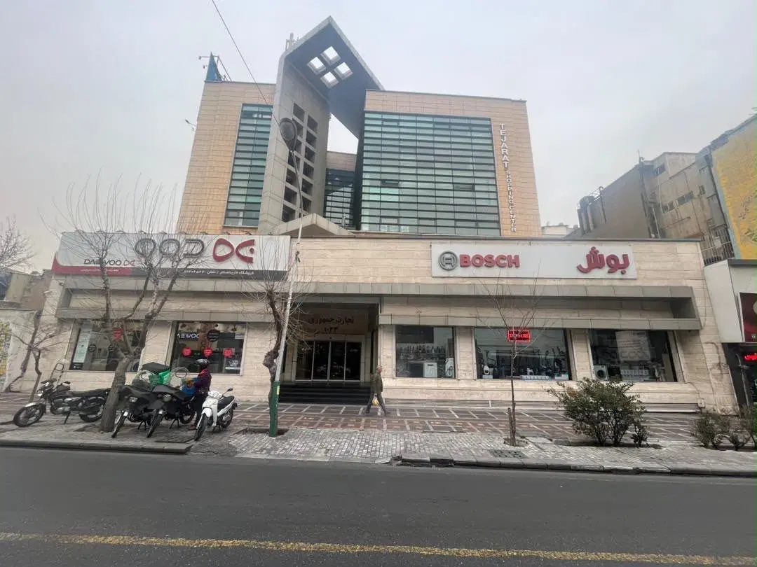 مغازه در پاساژ جمهوری