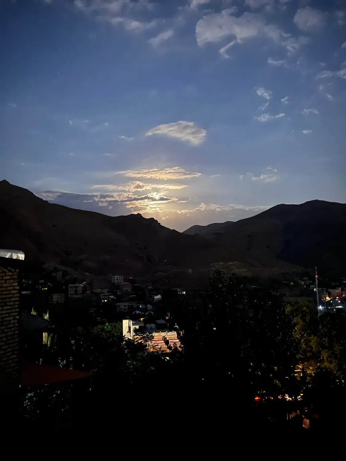 زمین مسکونی ۲۰۰متر رودهن فرهنگ ۳