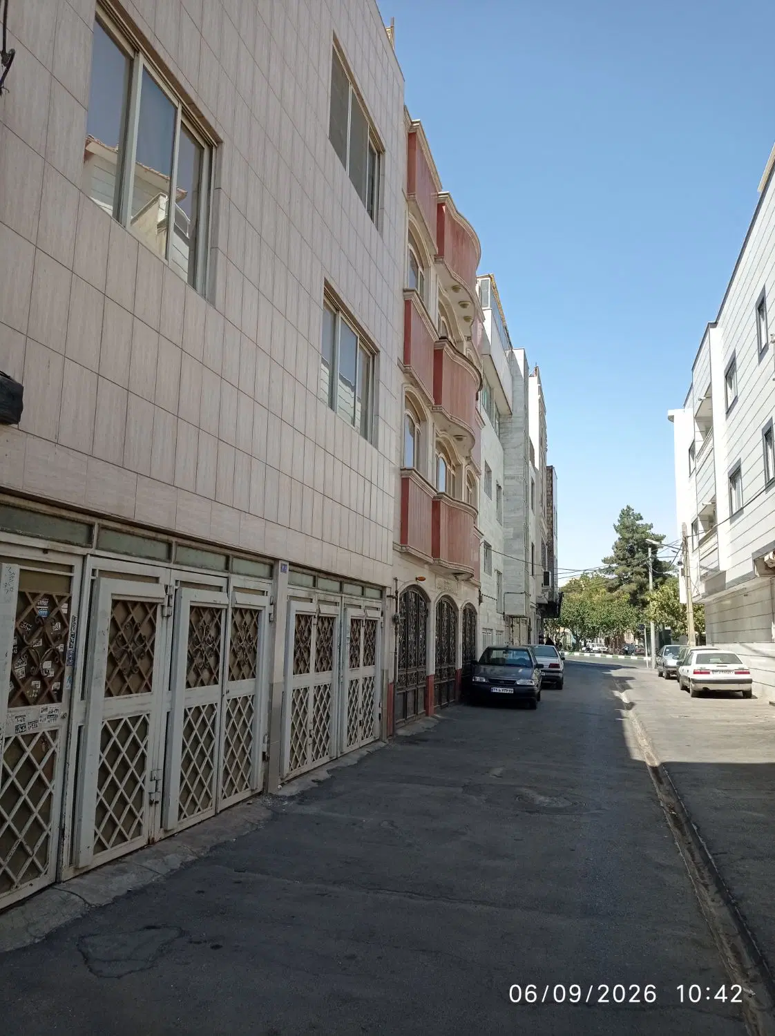 آپارتمان سندتک برگ ملکی