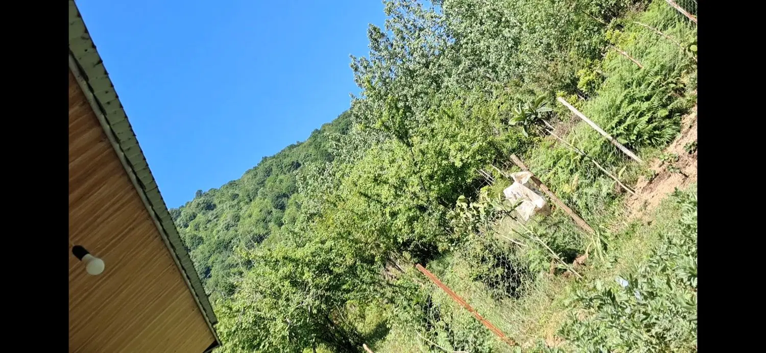 ۱۵۰۰ متر زمین خشکی