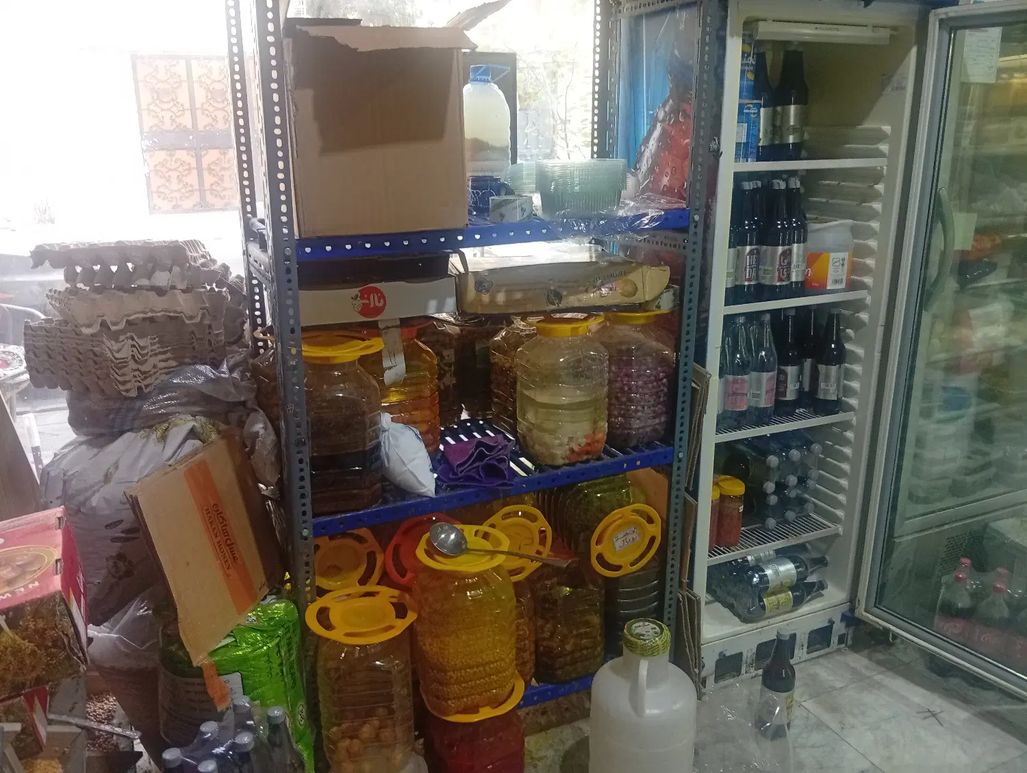 اجاره قسمتی از مغازه جهت کافه