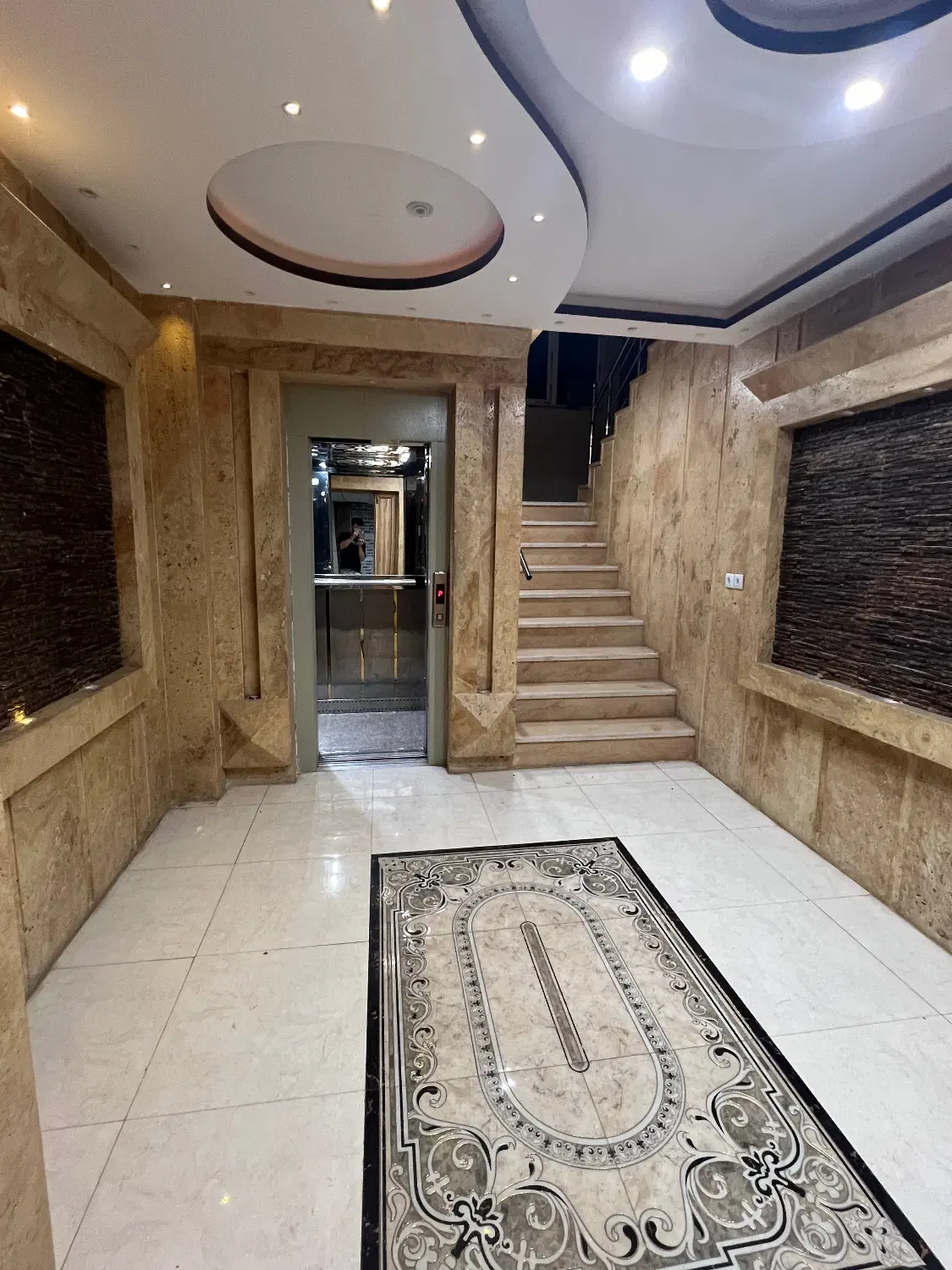 اپارتمان ۳ خواب مستر دار