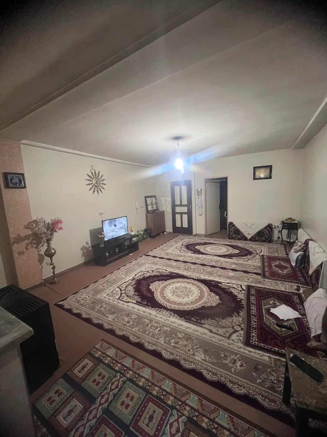 65.5 متر بهارستان سوم
