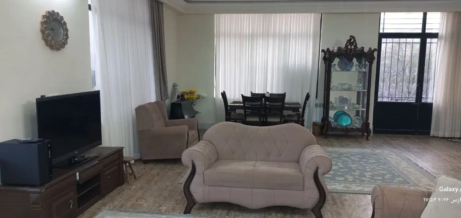 اقامتگاه رهن و اجاره در بام زیبای نیاسر کاشان