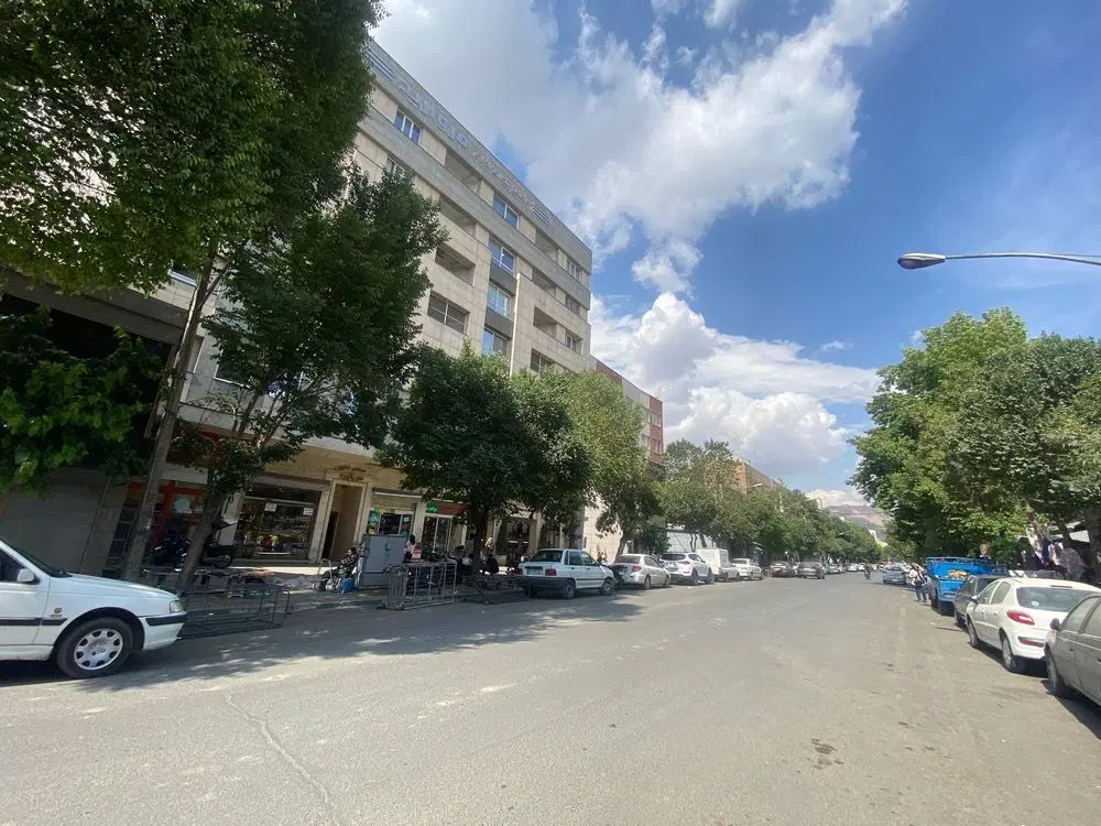 ۲۵ متر واحد تجاری اوکازیون