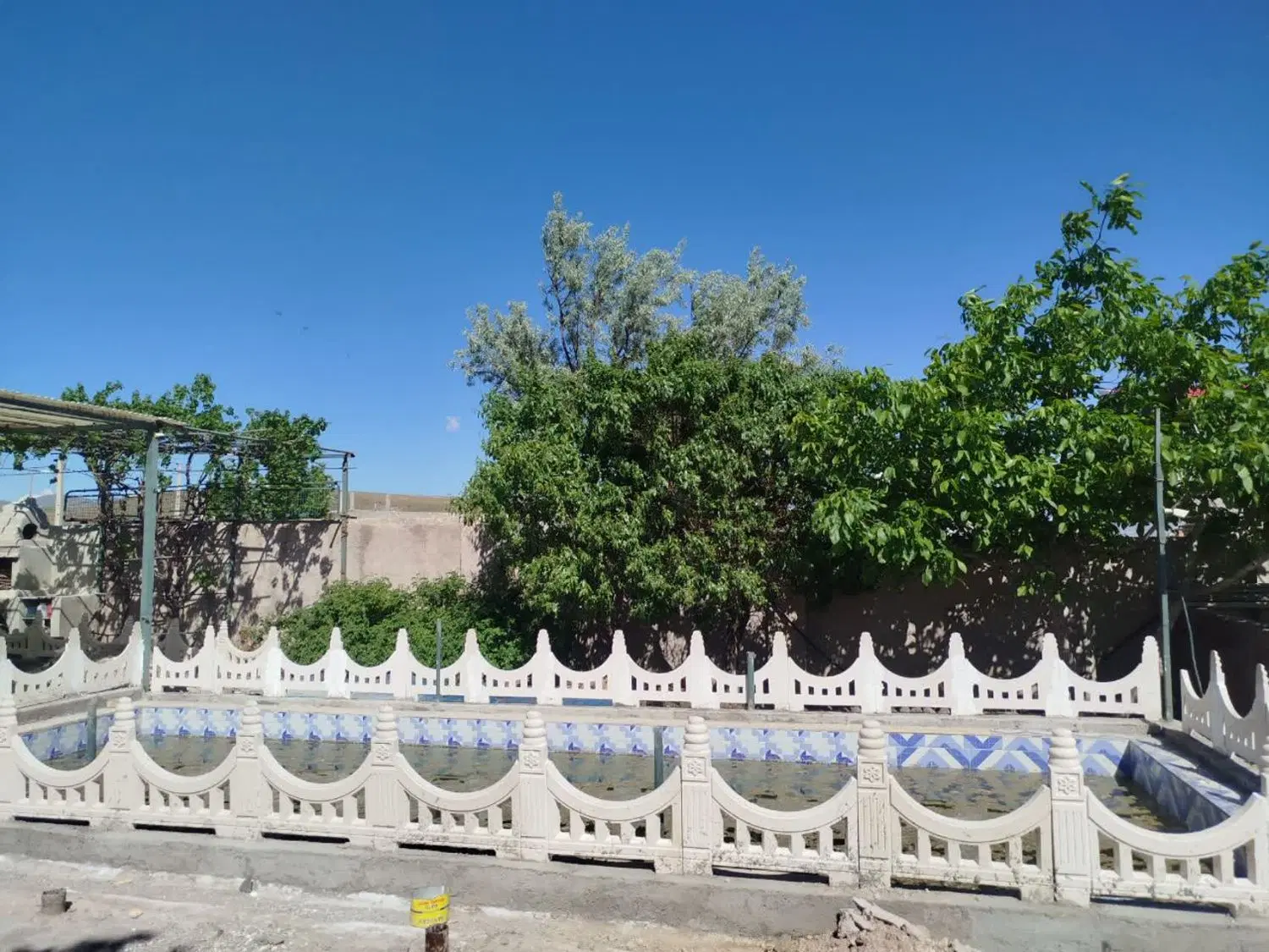 خانه ویلایی با غی