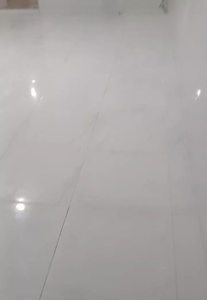 منزل سرعقب۷۵متری طبقه همکف