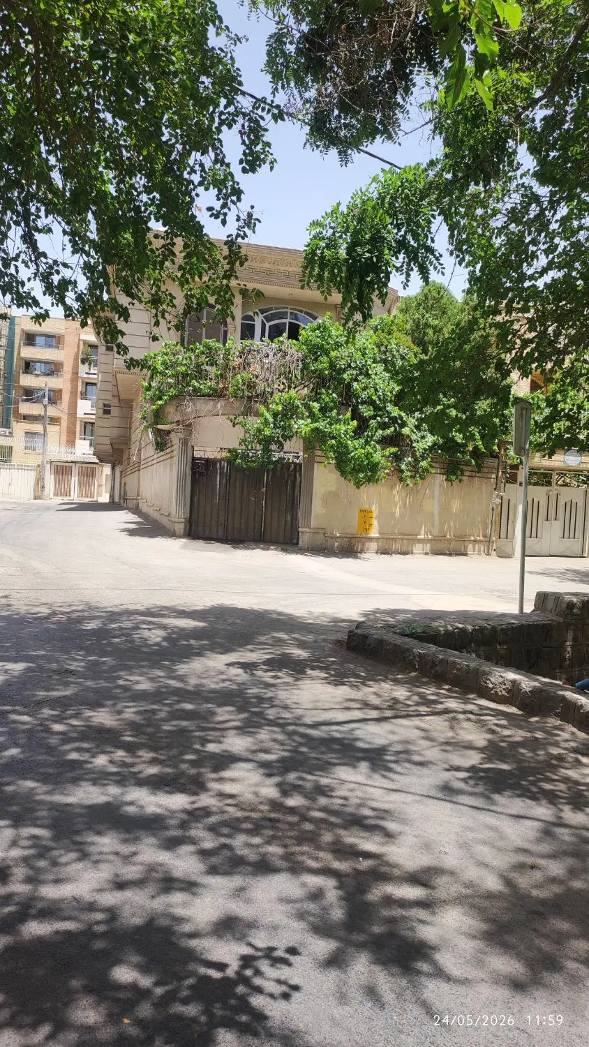 پلاک ویلایی گلنگی دونبش مناسب ساخت برمادی مهرآباد