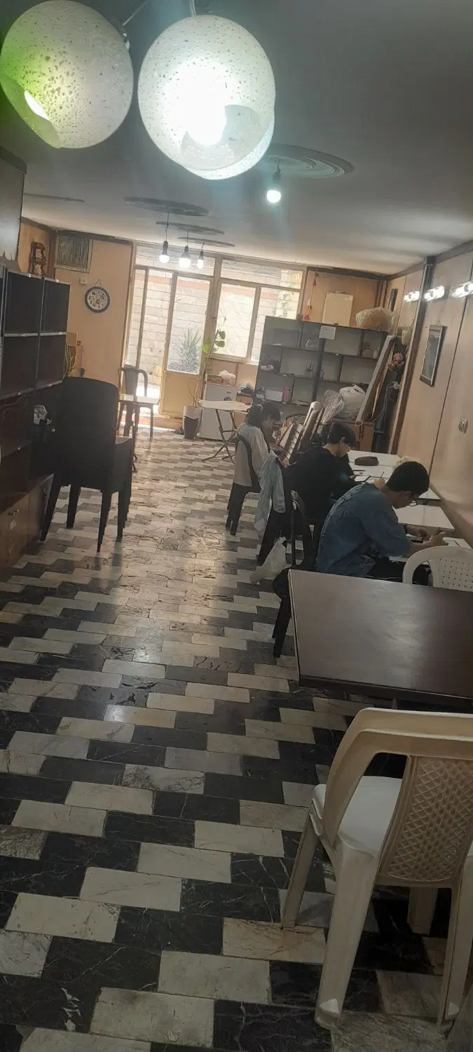 اجاره پارکینگ ب متراژ ۹۰متر