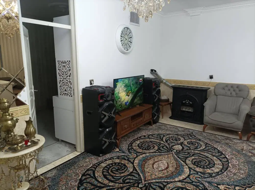 آپارتمان 60متری برای اجاره طبقه ی سوم