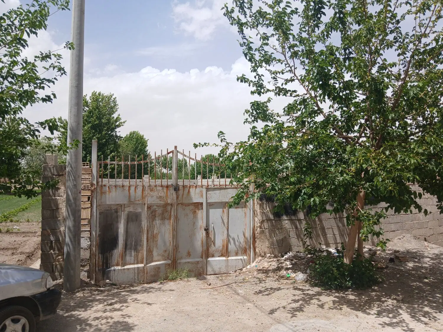 زمین  مسکونی سند دار ودارایی پروانه ساخت