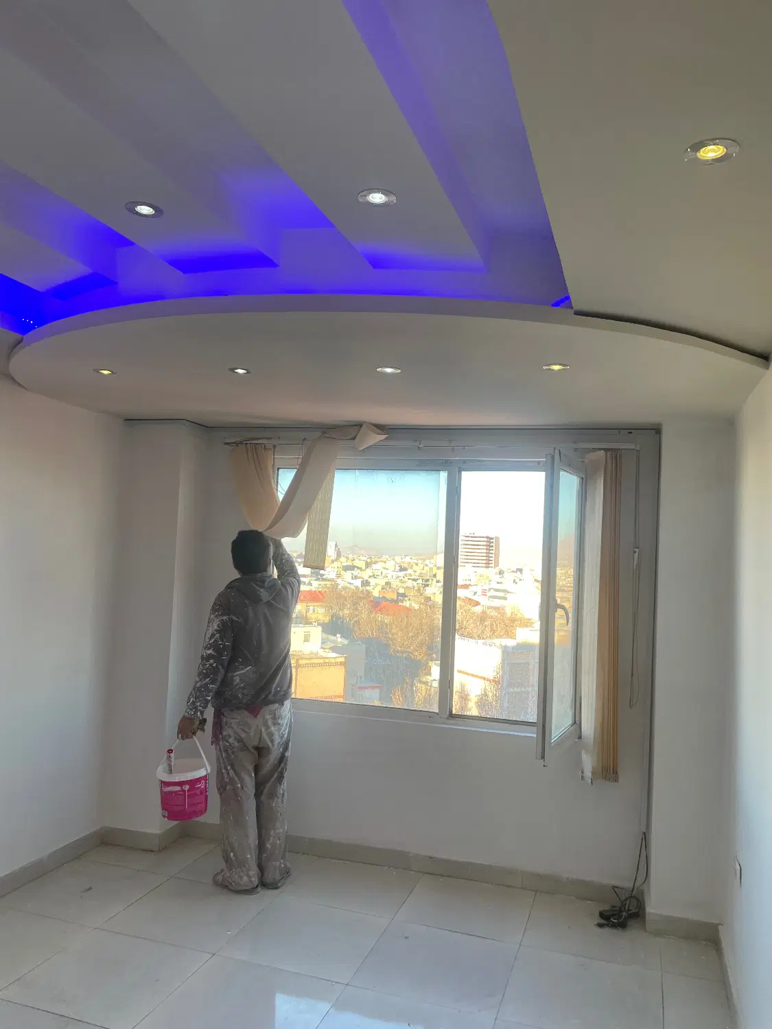 واحد دفتری ۷۰ متر مربع
