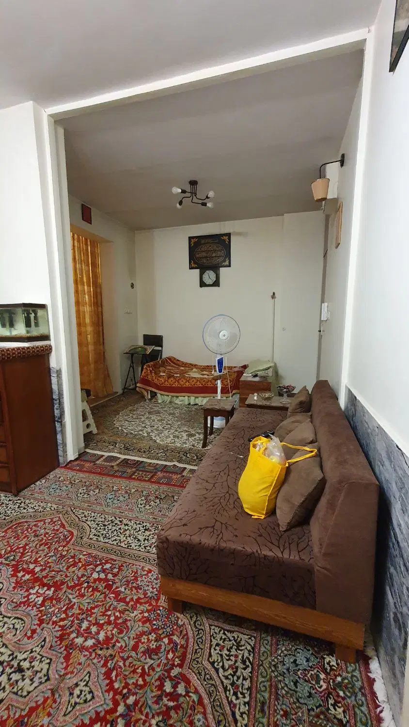 خانه ویلایی ۷۳متری بازسازی شده