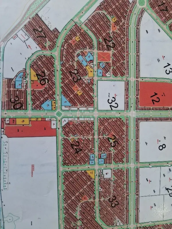 زمین فاز 6مهرشر 288  متر شمالی خیابان 12  متری