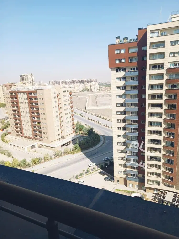 فروش آپارتمان ۳ خوابه در ساختمان مینا ۱ شهید کشوری