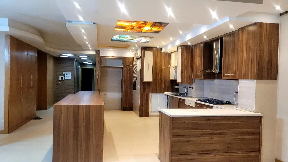 اپارتمان سه خوابه فروشی