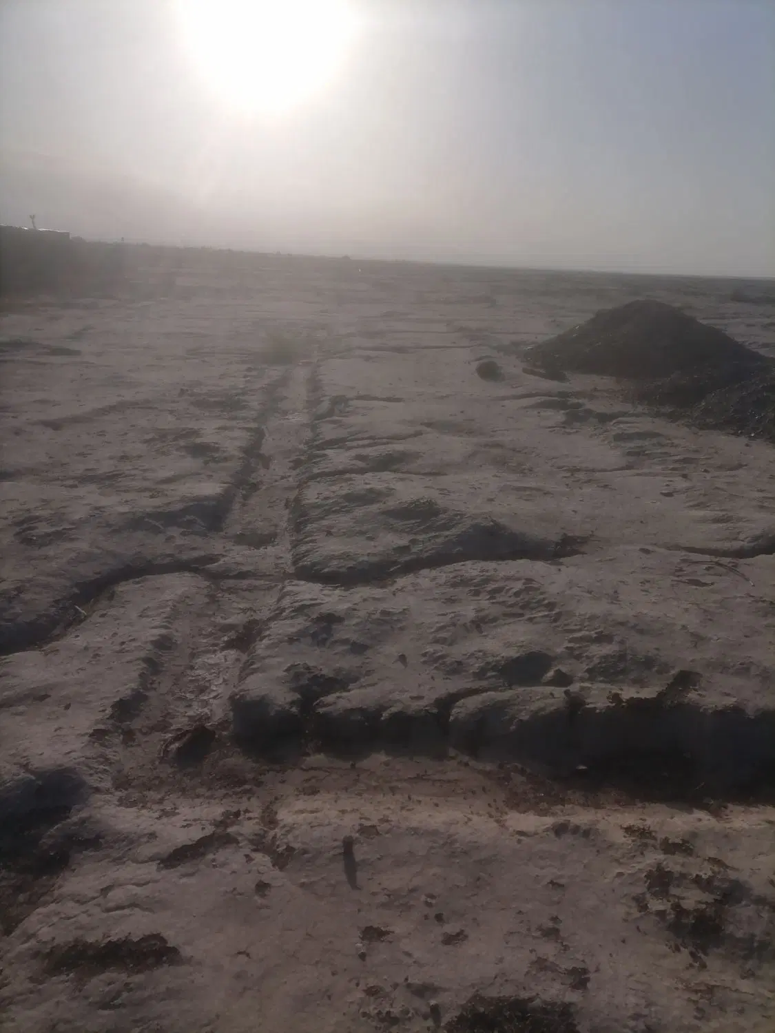 یک قطعه زمین به