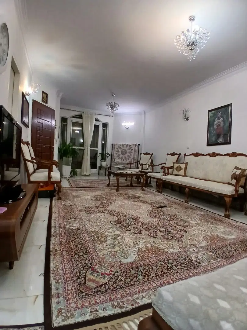 ۶۰ متر طبقه اول _ ۵۲ متر ثبت سند