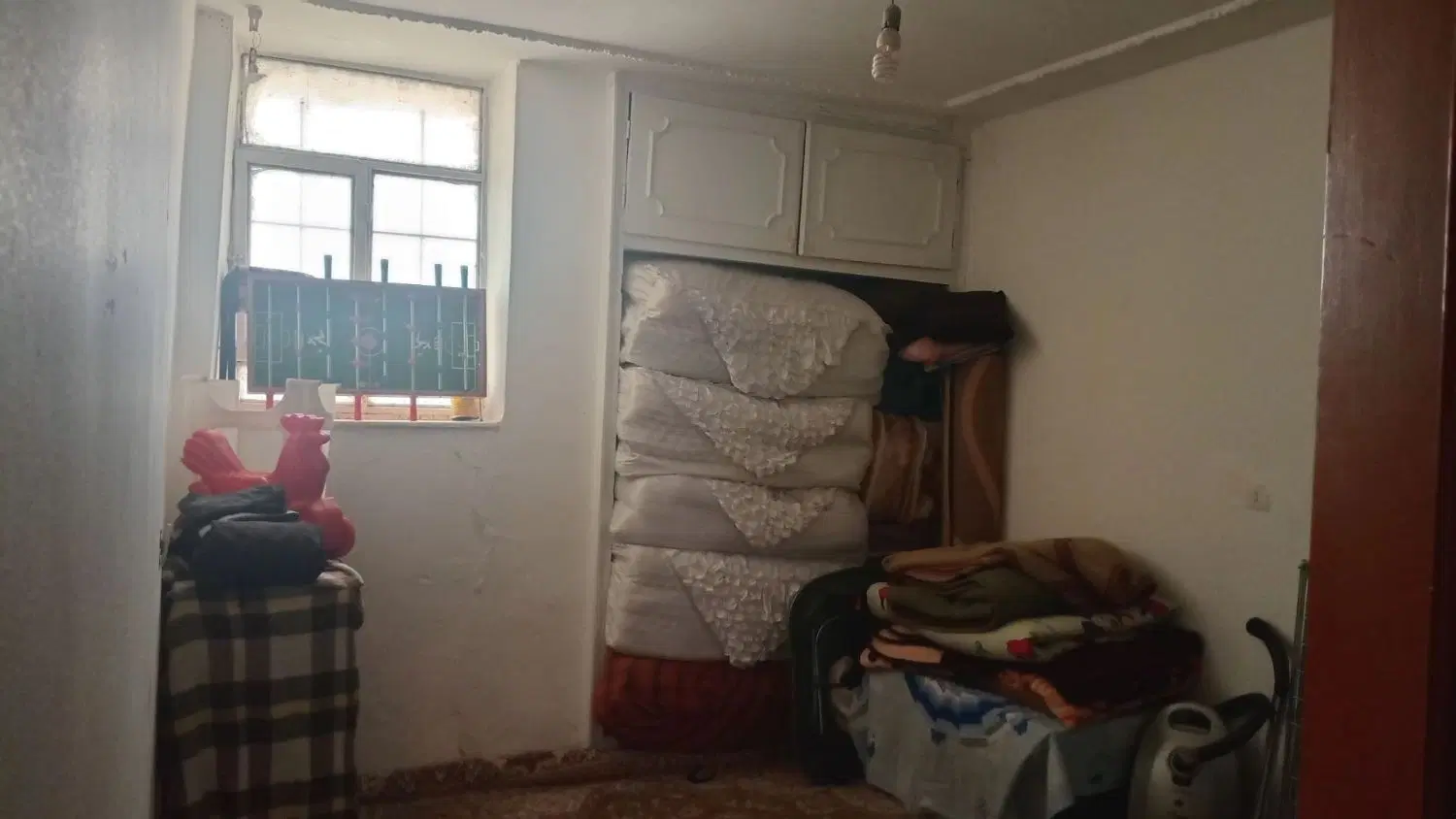 واحد ویلایی 82 متر بنا حیاط دار
