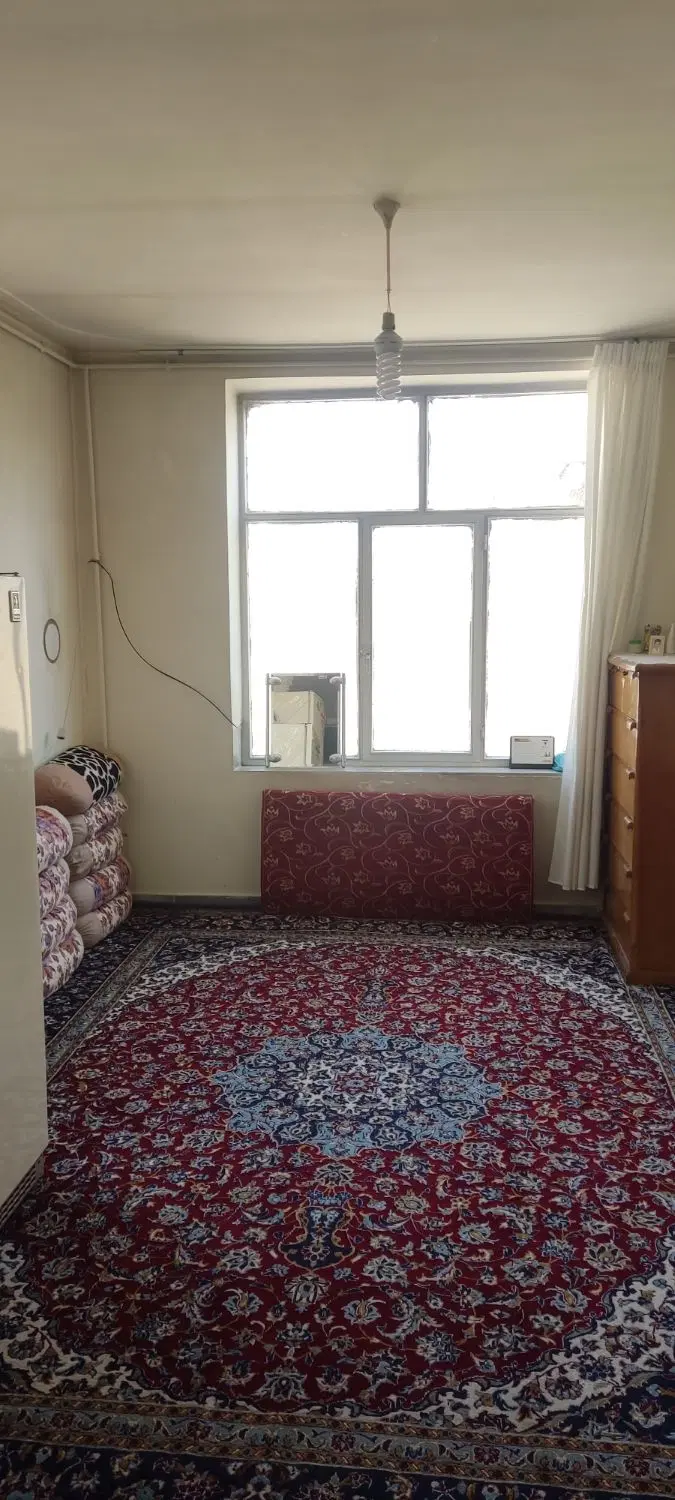 اجاره خانه دو طبقه بر خیابان
