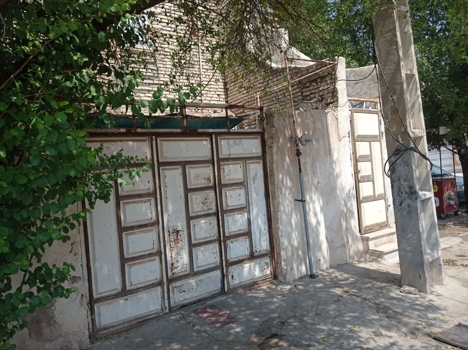 خانه دو طبقه