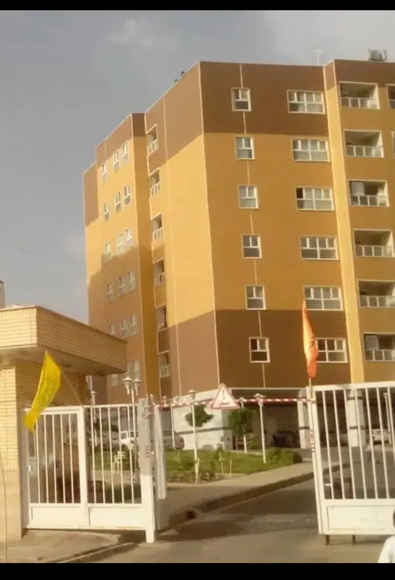 آپارتمان ۸۵ متر هزاره دهم