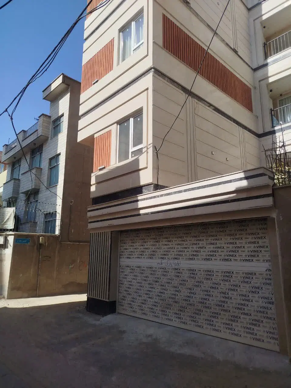 اپارتمان نوساز کلید نخورده ۸۴ متری