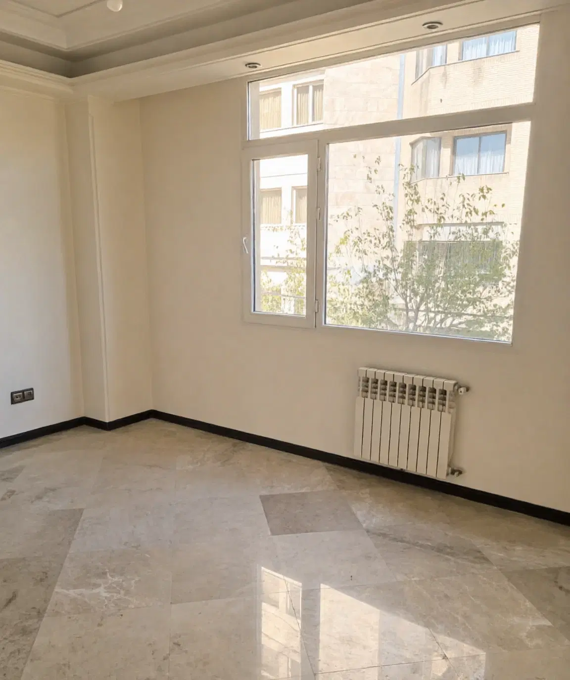 ۹۶ متر ۲ خواب،جنوبی،تخلیه،پارکینگ سندی، ابن‌سینا