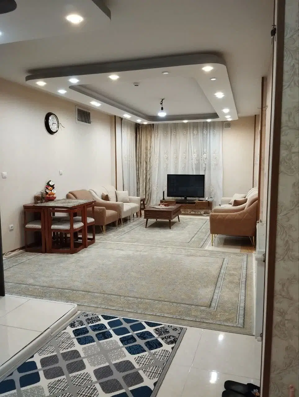 آپارتمان دوخوابه 120متری