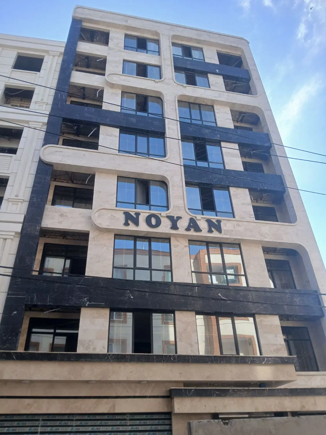 آپارتمان ۸۵ متری پنجتن