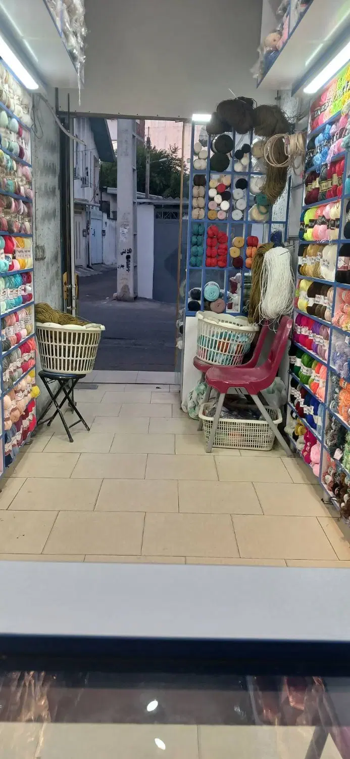 فروش مغازه در پشت مسجد جامع