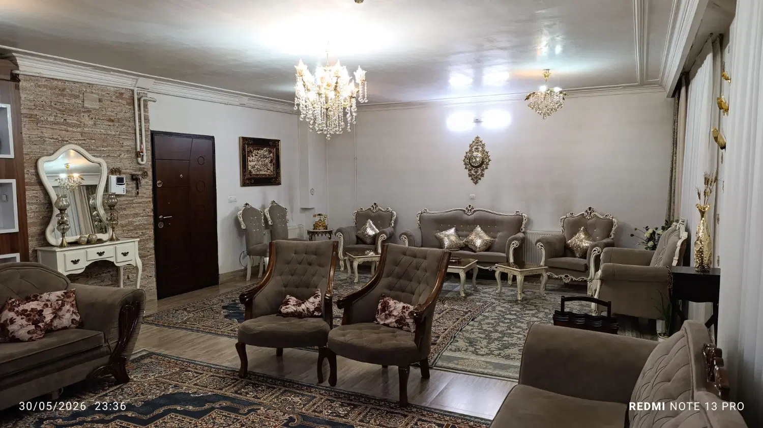 فروش آپارتمان ۱۱۷متری تک واحدی