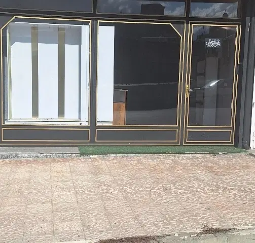 اجاره مغازه ۳۰ متری بر کمربندی خاتم الانبیا