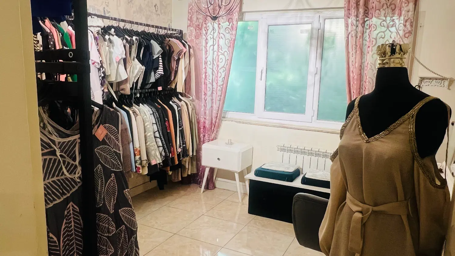 اجاره رگال در مزون. پاسداران