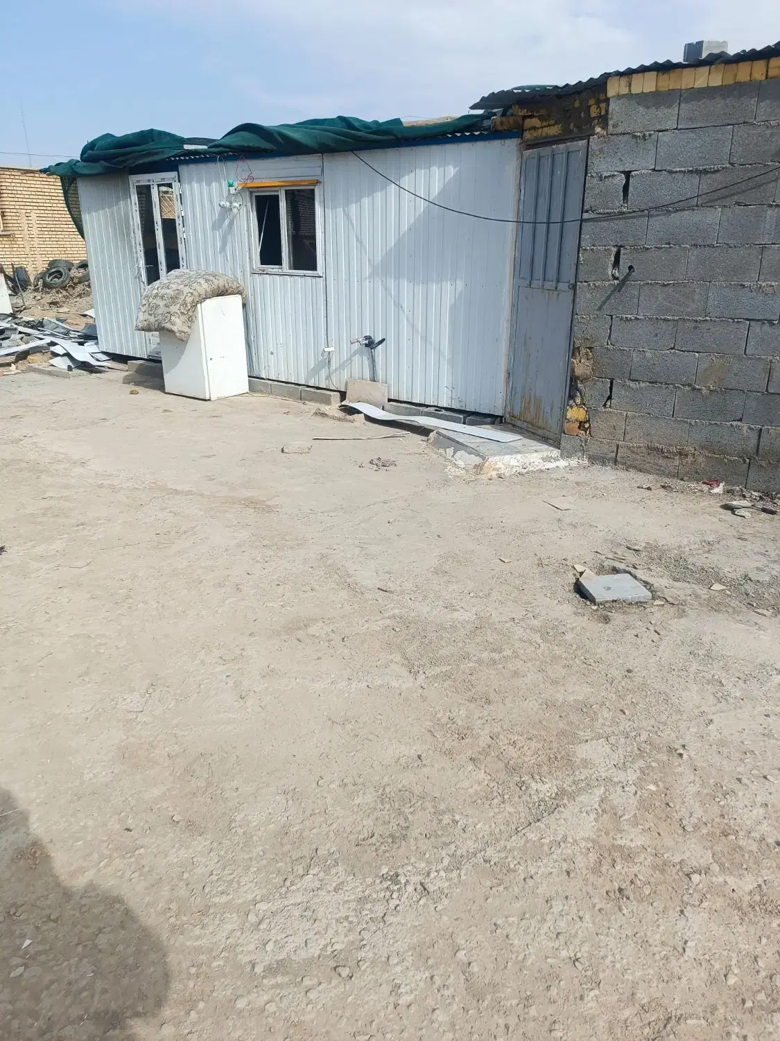 رهن کامل کانکس به بی خانمان