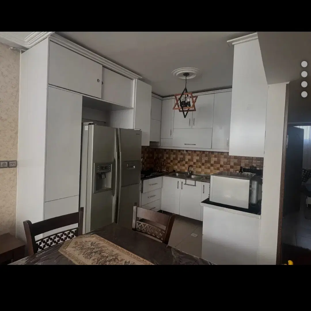 آپارتمان ۱۱۲متر ۳ خواب خ اردیبهشت غربی