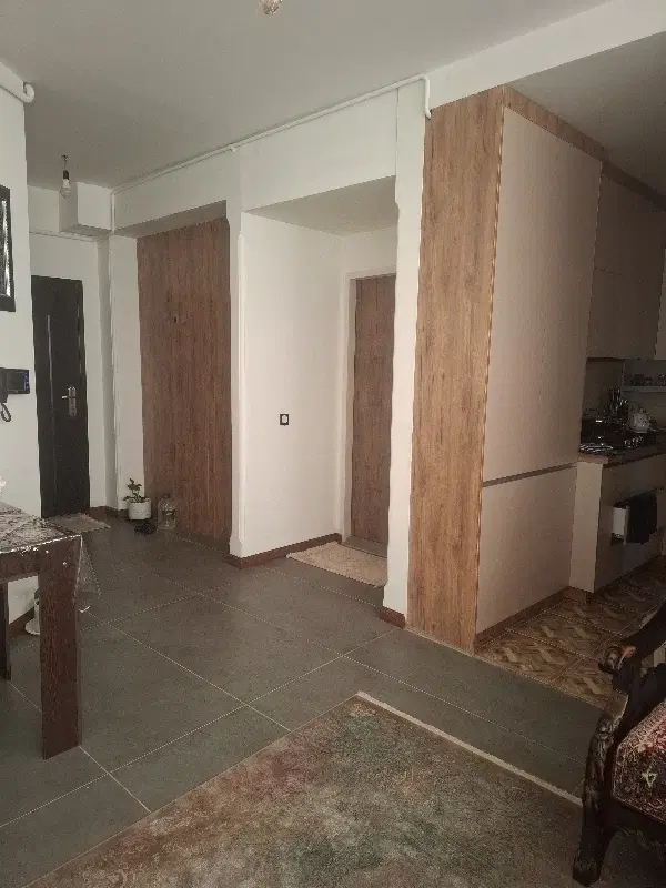 واحد طبقه ۳ بدون پارکینگ شیک و تمیز ۷۲ متر