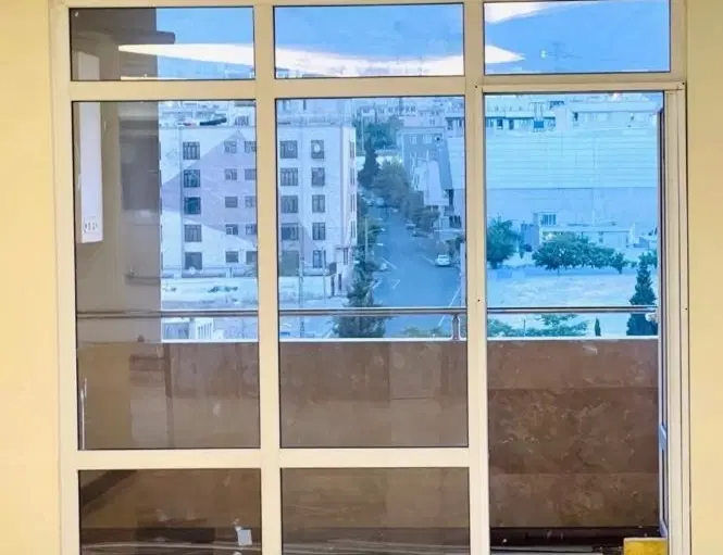 پونک بلوار کمالی _۱۴۰متر ۳خواب_  تخلیه ۲ پارکینگ