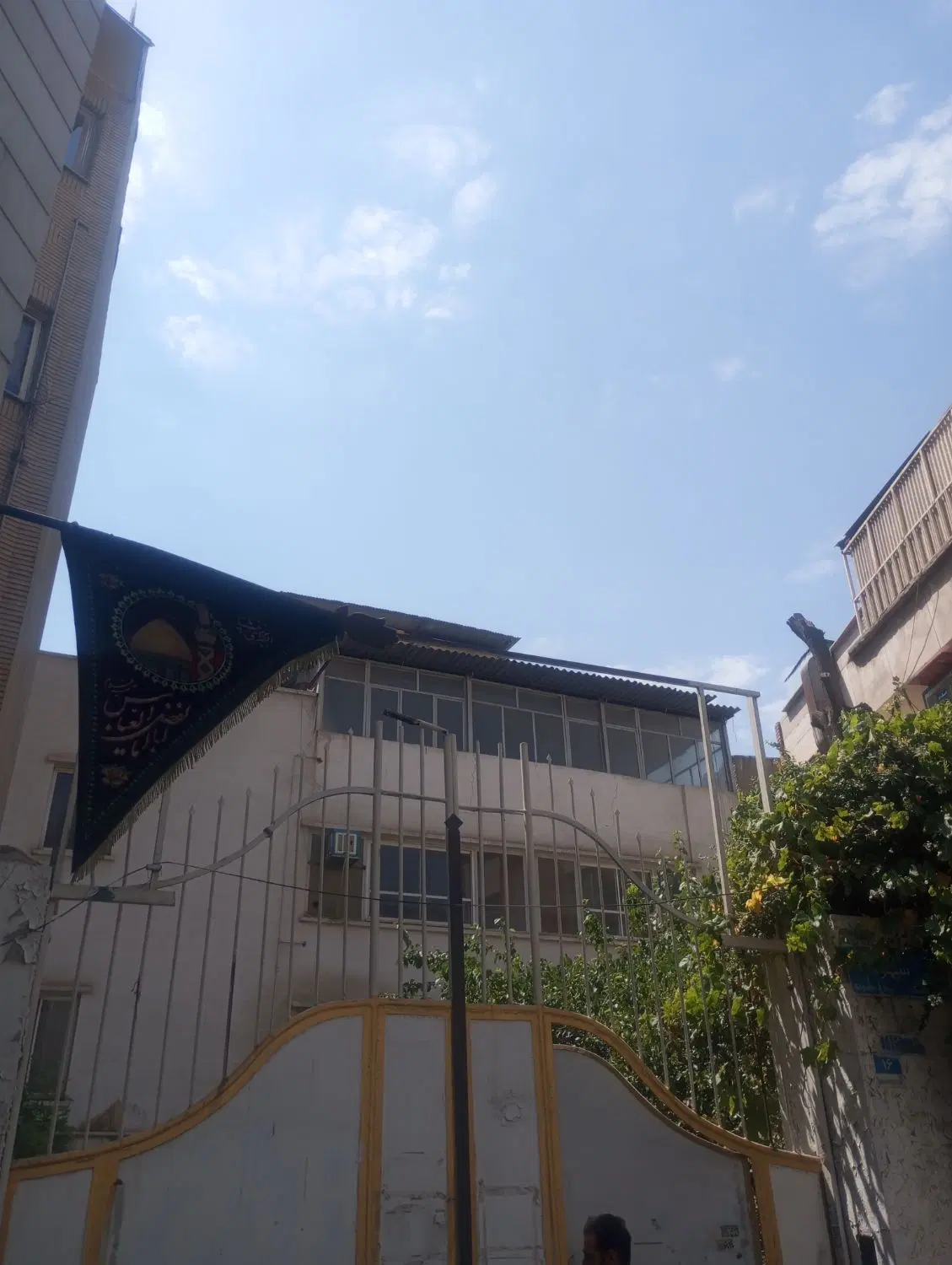 ۱۷۰۰ متر بنا_خوابگاه_شرکت_دانشگاه
