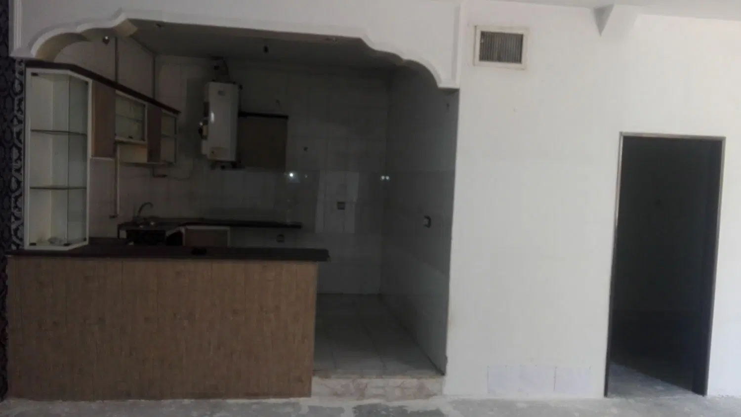طبقه اول چراغجی یک
