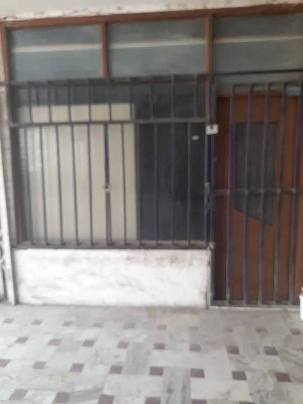 یک باب مغازه ۱۲ متری درخیابان بابل