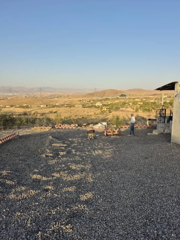 باغ جاده بیجار.۵ کیلومتری زنجان