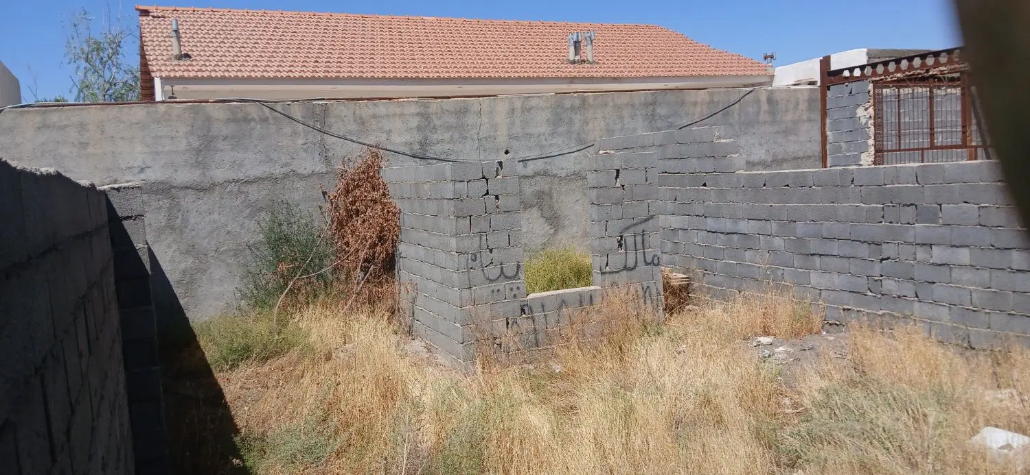 زمین ۹۰متری شاهنامه ۸۰