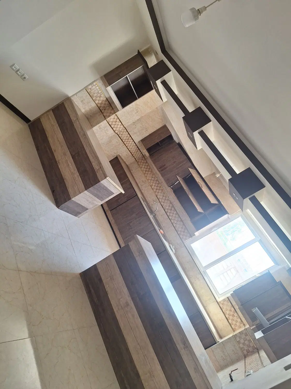 ۳ واحدی طبقه همکف