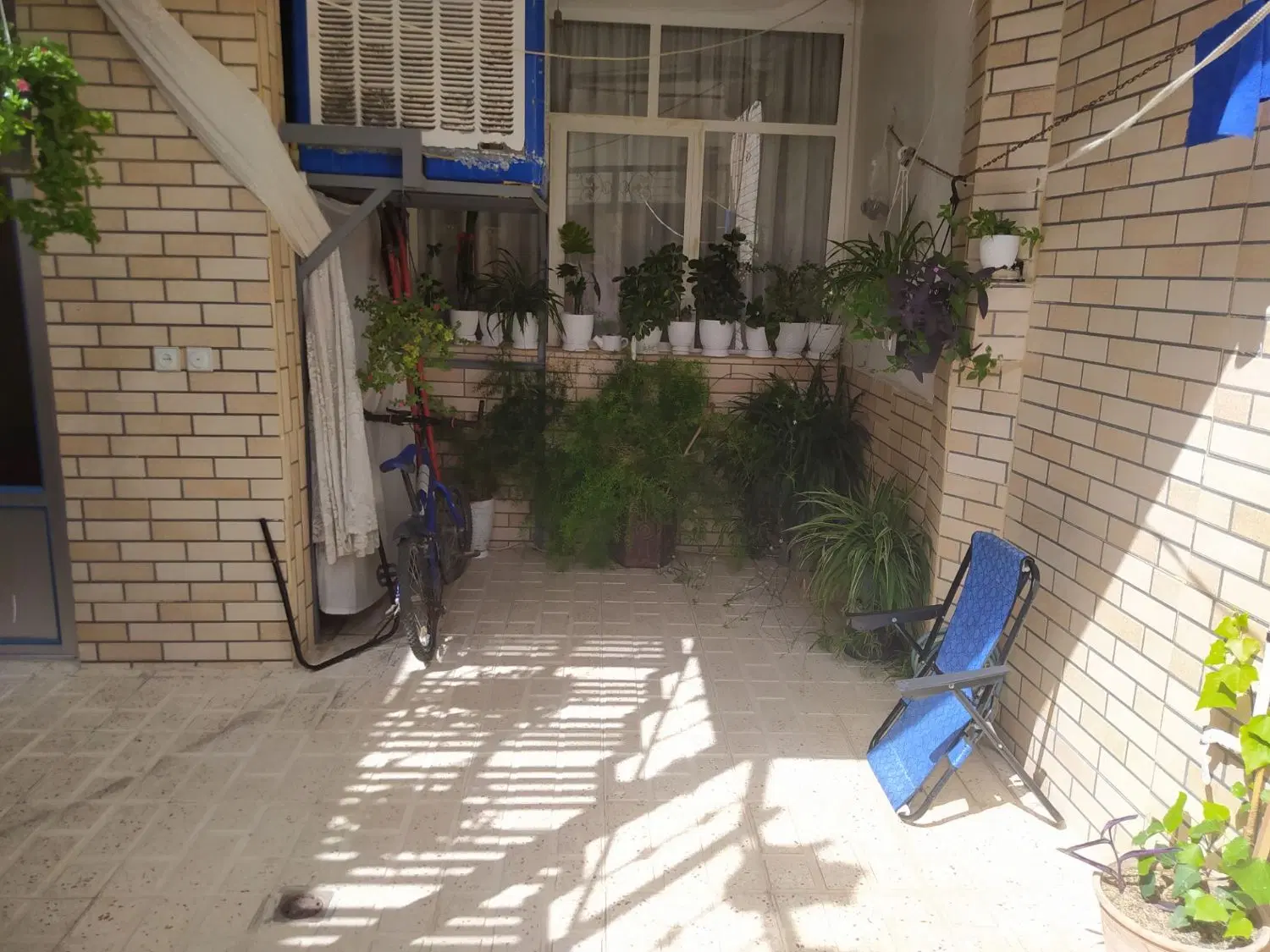 ویلایی دوطبقه تمیز متراژ ۱۰۰