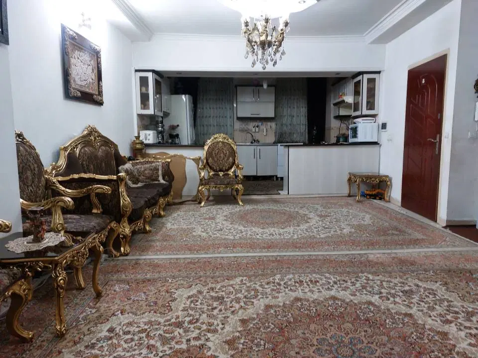 74متر_2خواب_قیمت بسیار مناسب_براصلی رضایی